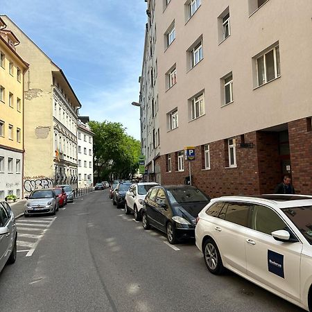 Apartment Adele - Old Town Bratislava Ngoại thất bức ảnh