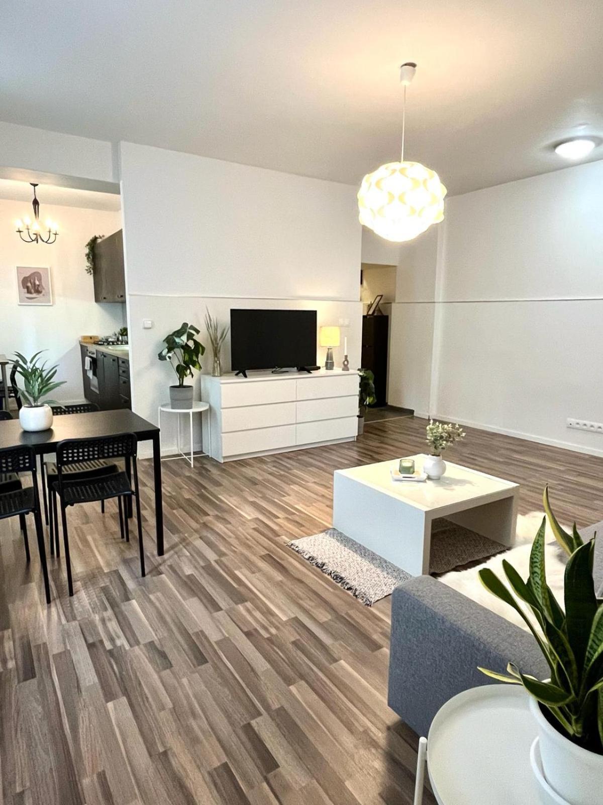 Apartment Adele - Old Town Bratislava Ngoại thất bức ảnh
